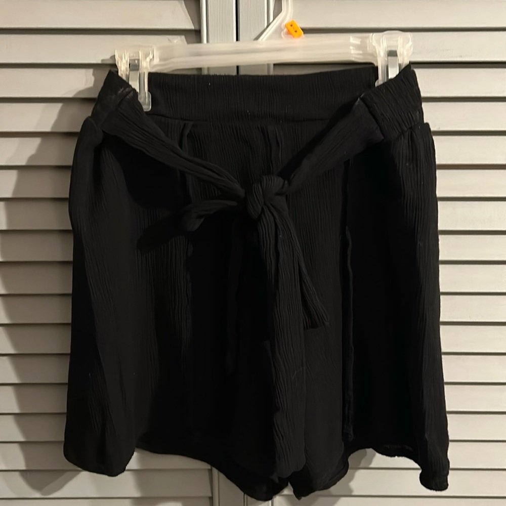 TRIBAL SPORT SHORTS FRONT TIE AND FAKE SKIRT SIDES BLACK SIZE MEDIUM